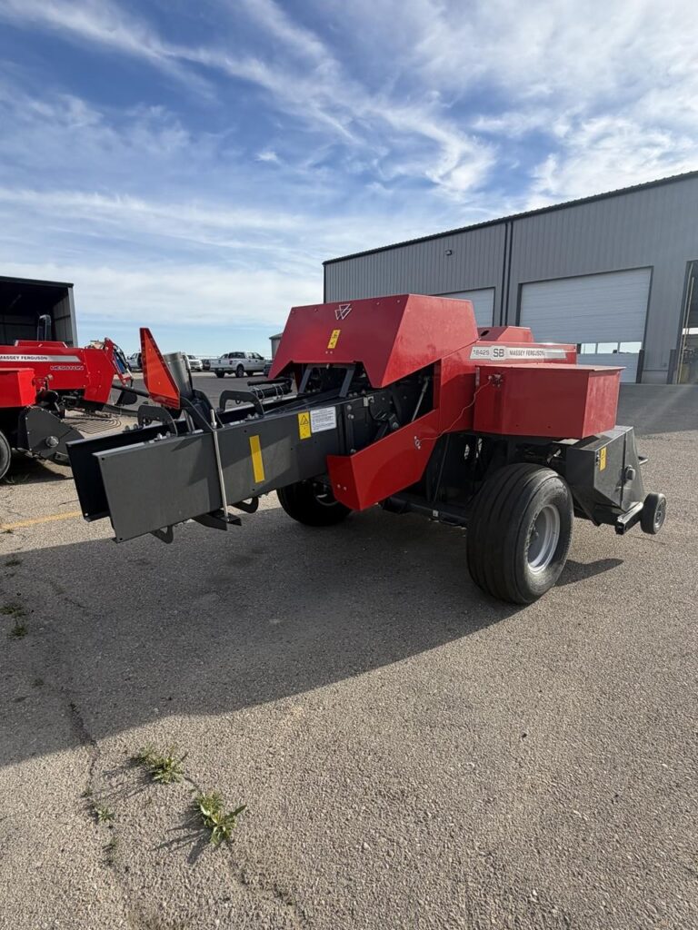 2026 Massey Ferguson 1842
