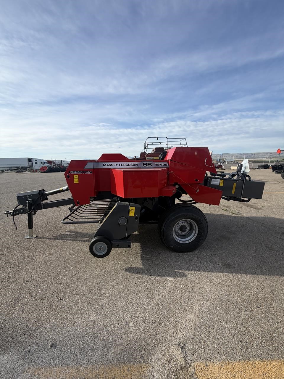2026 Massey Ferguson 1842