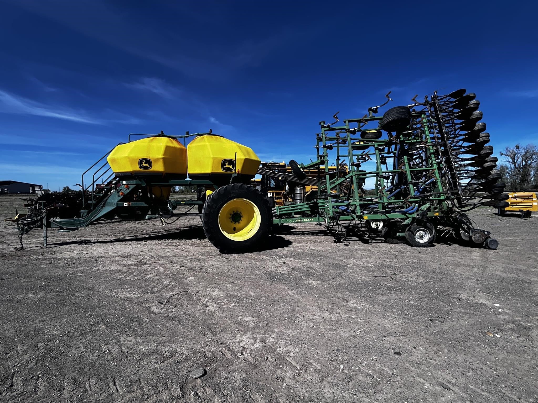 2008 John Deere 1910