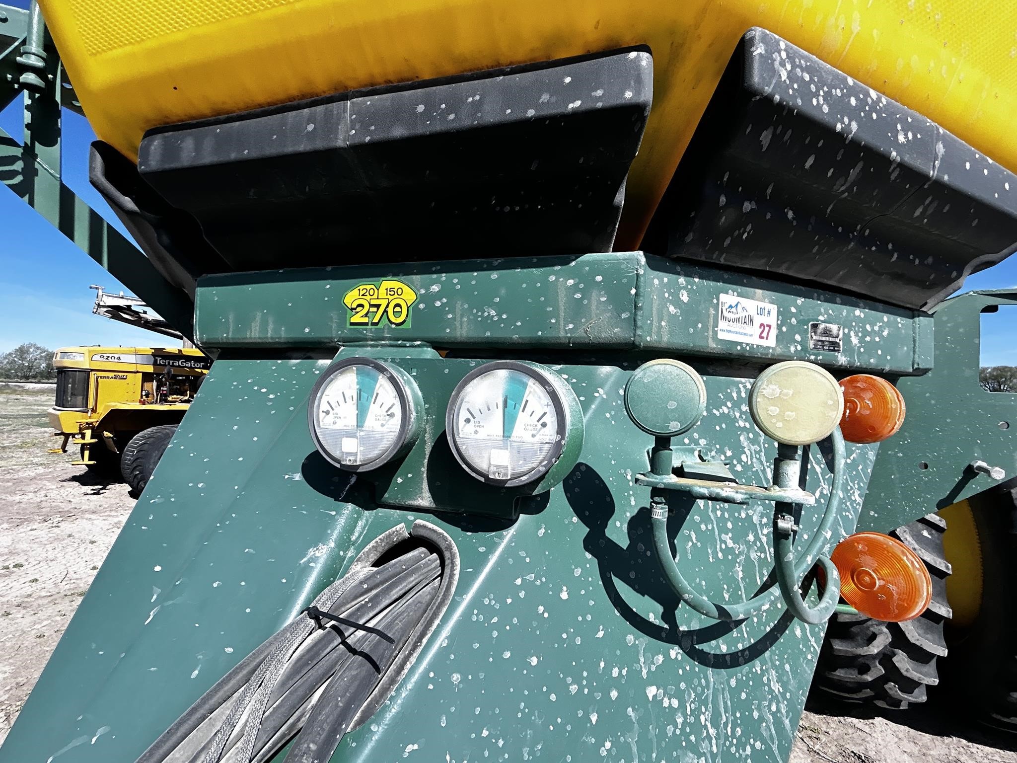 2008 John Deere 1910