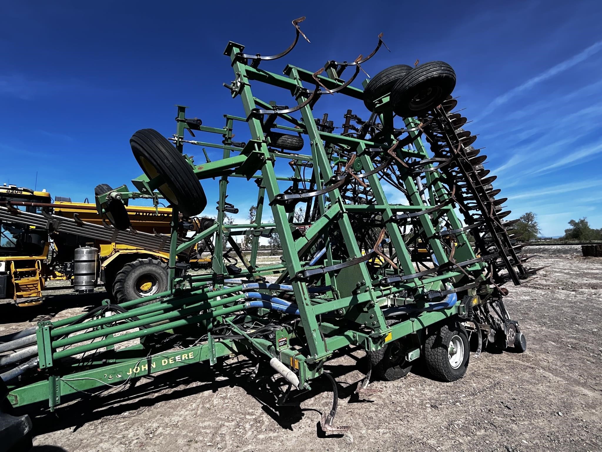 2008 John Deere 1910