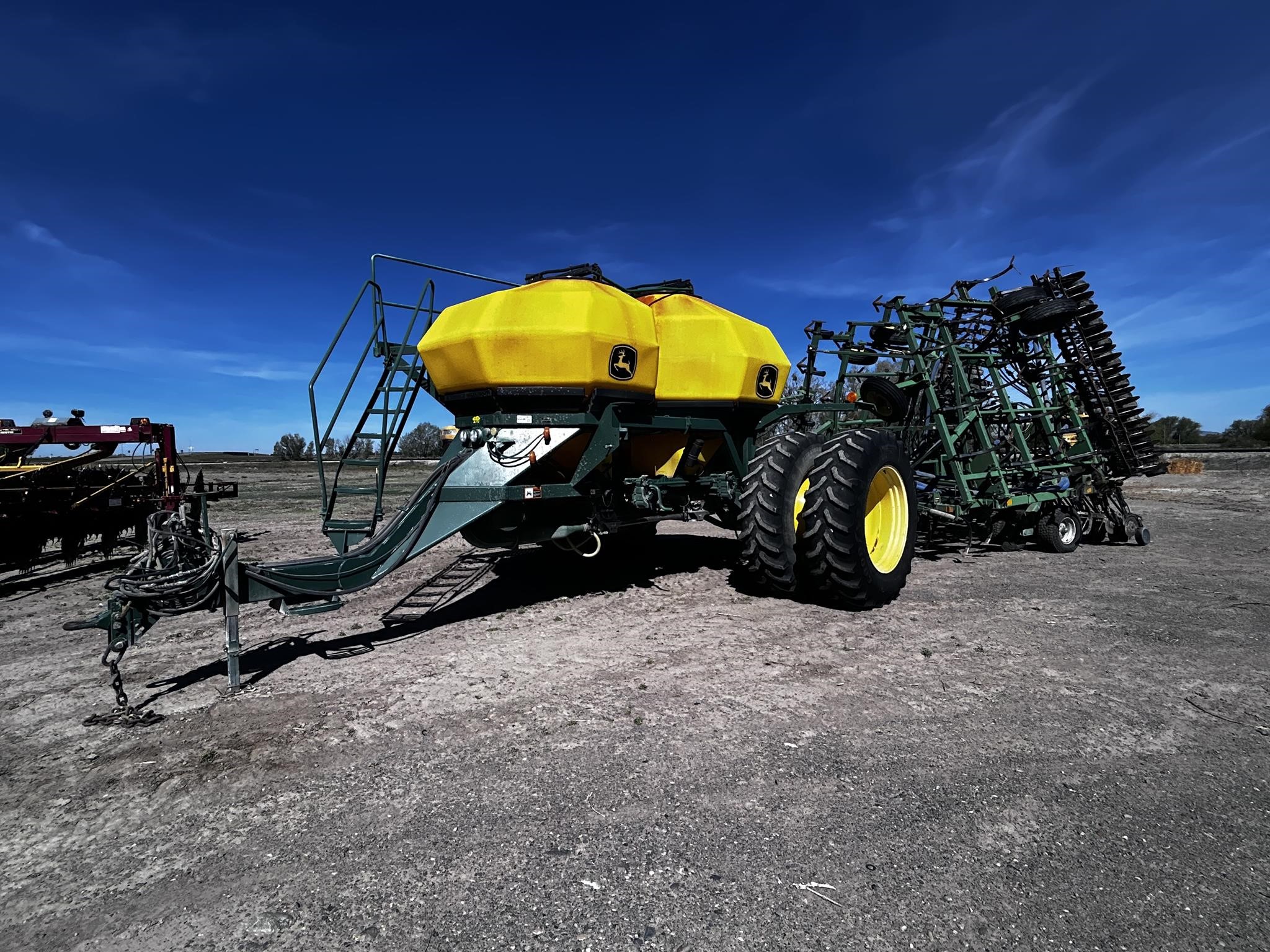 2008 John Deere 1910
