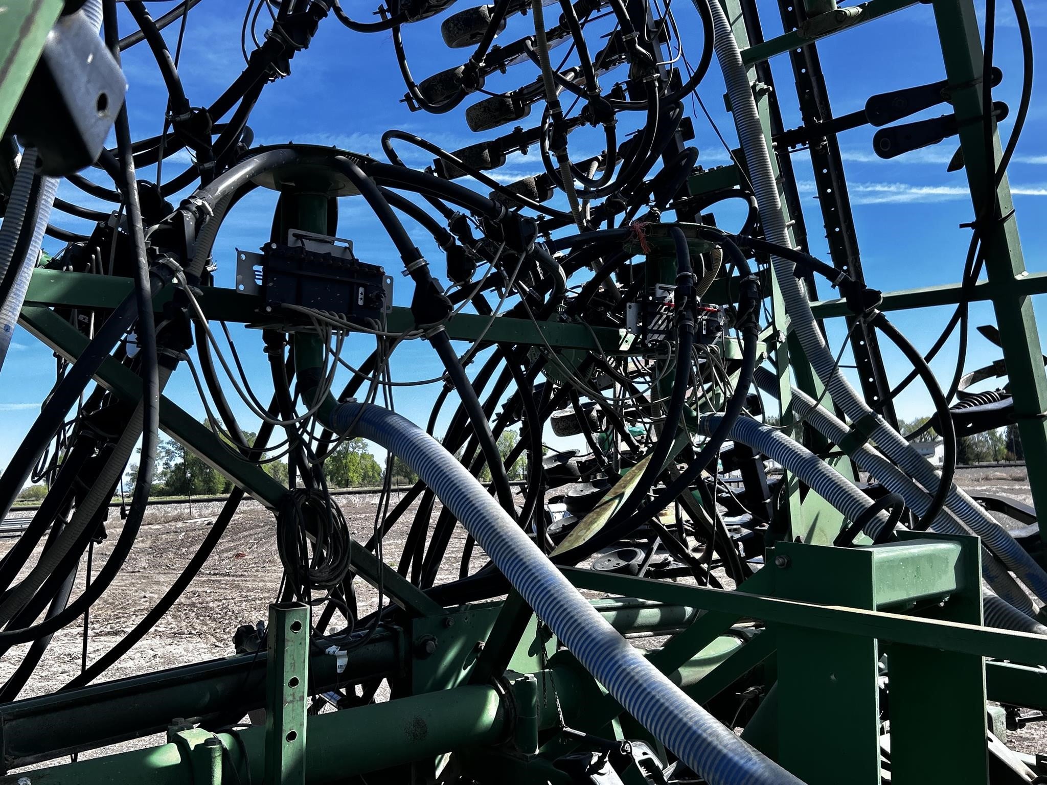 2008 John Deere 1910