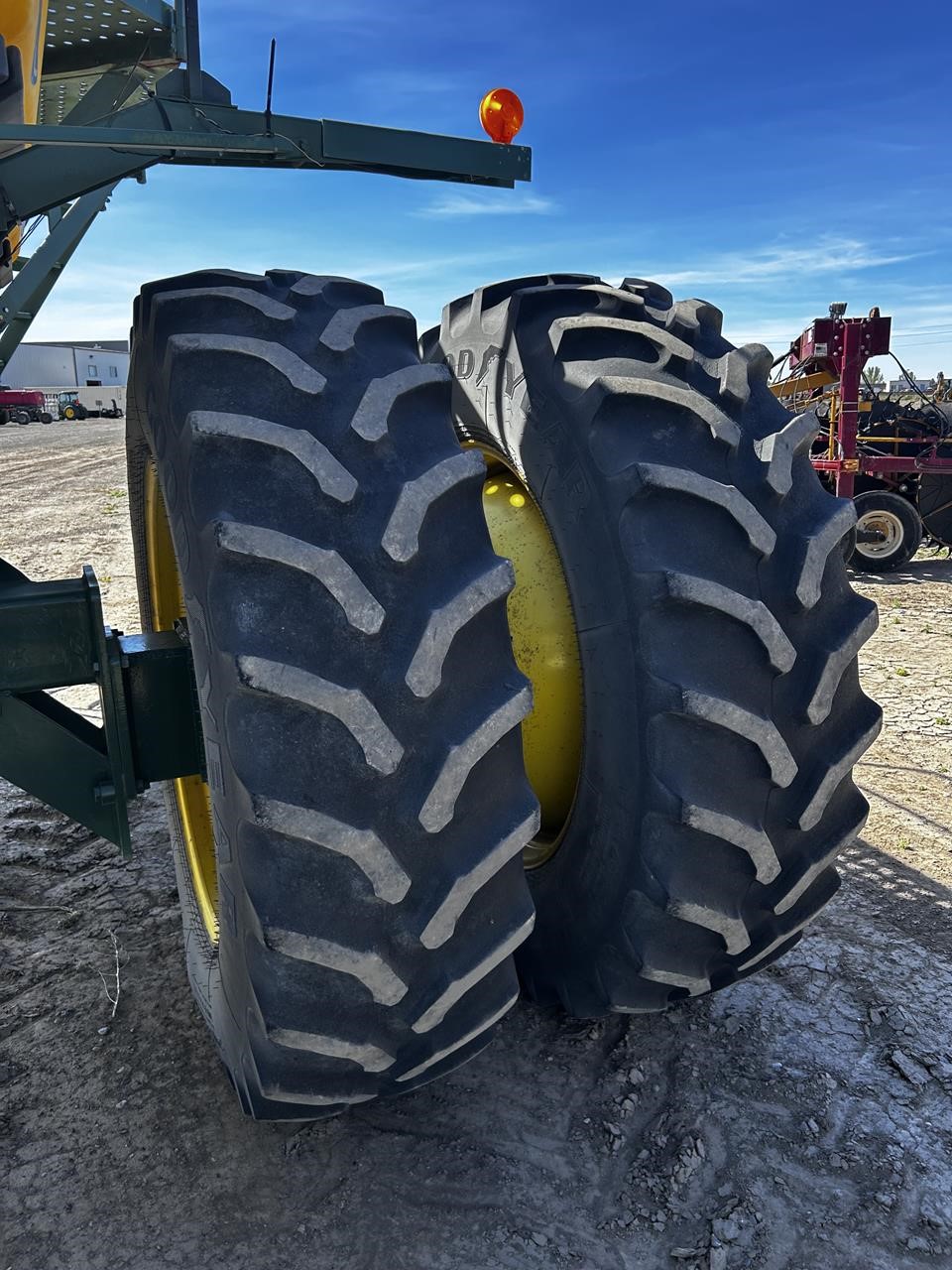 2008 John Deere 1910