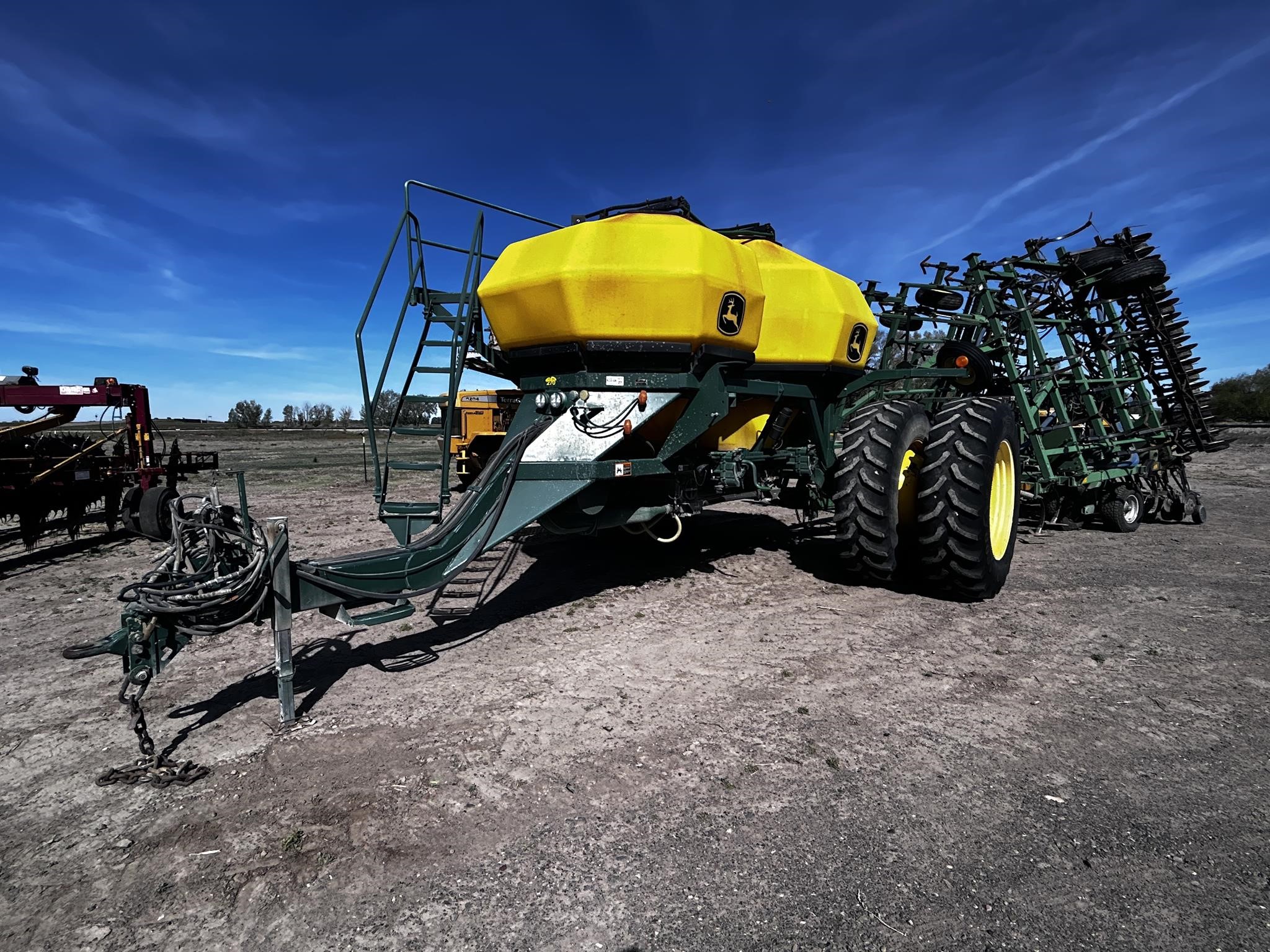 2008 John Deere 1910