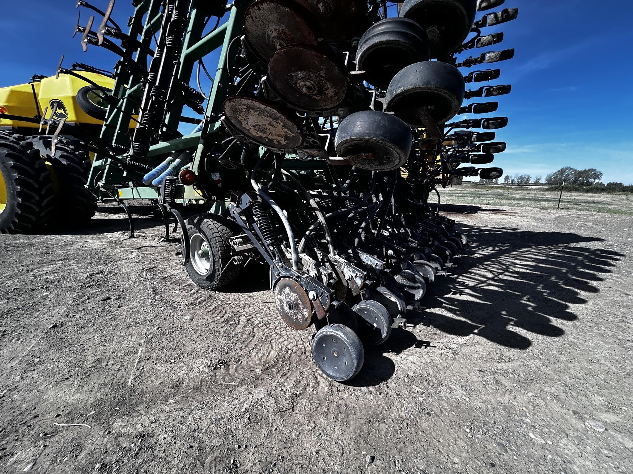 2008 John Deere 1910