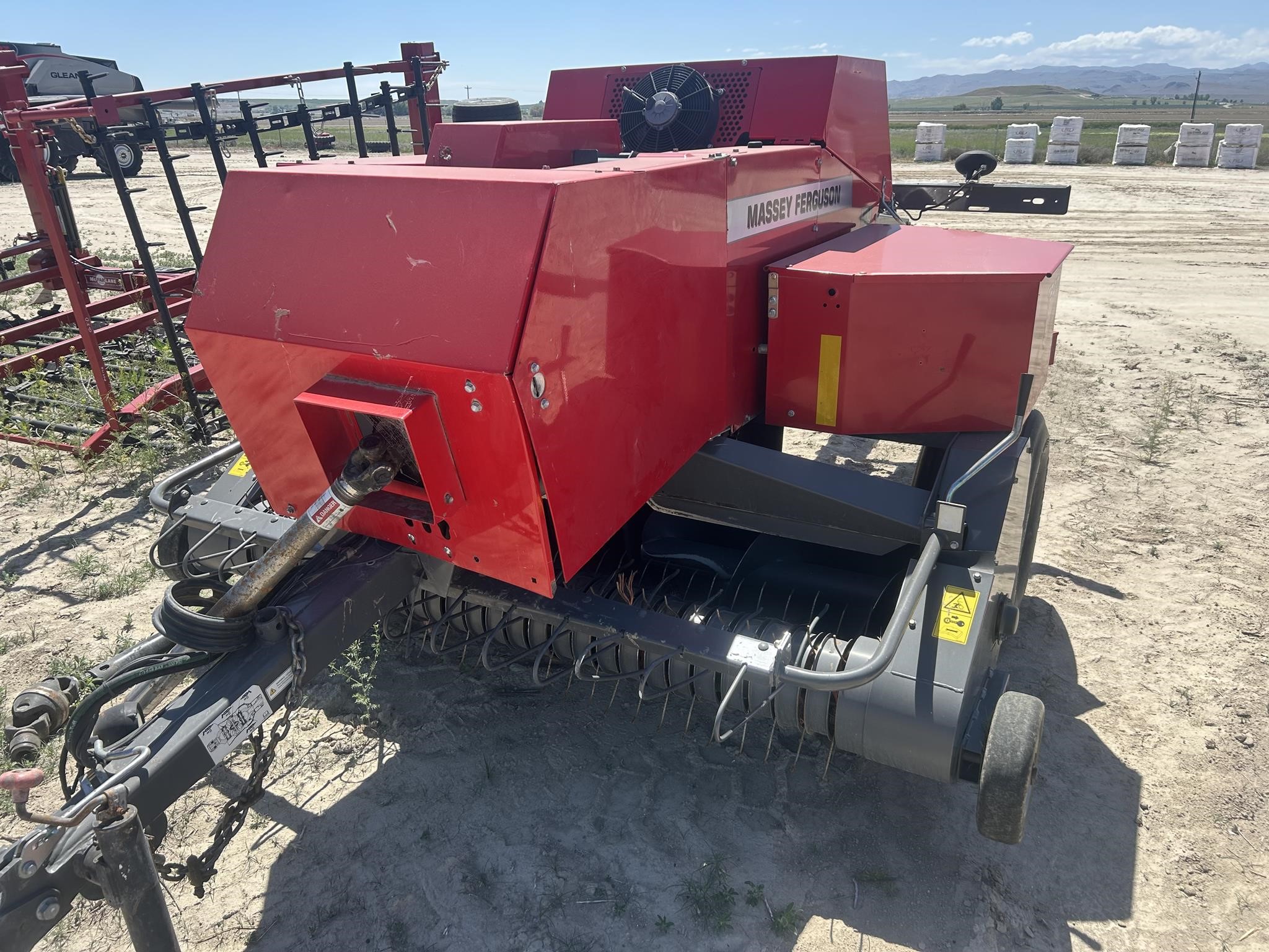 2022 Massey Ferguson 1840