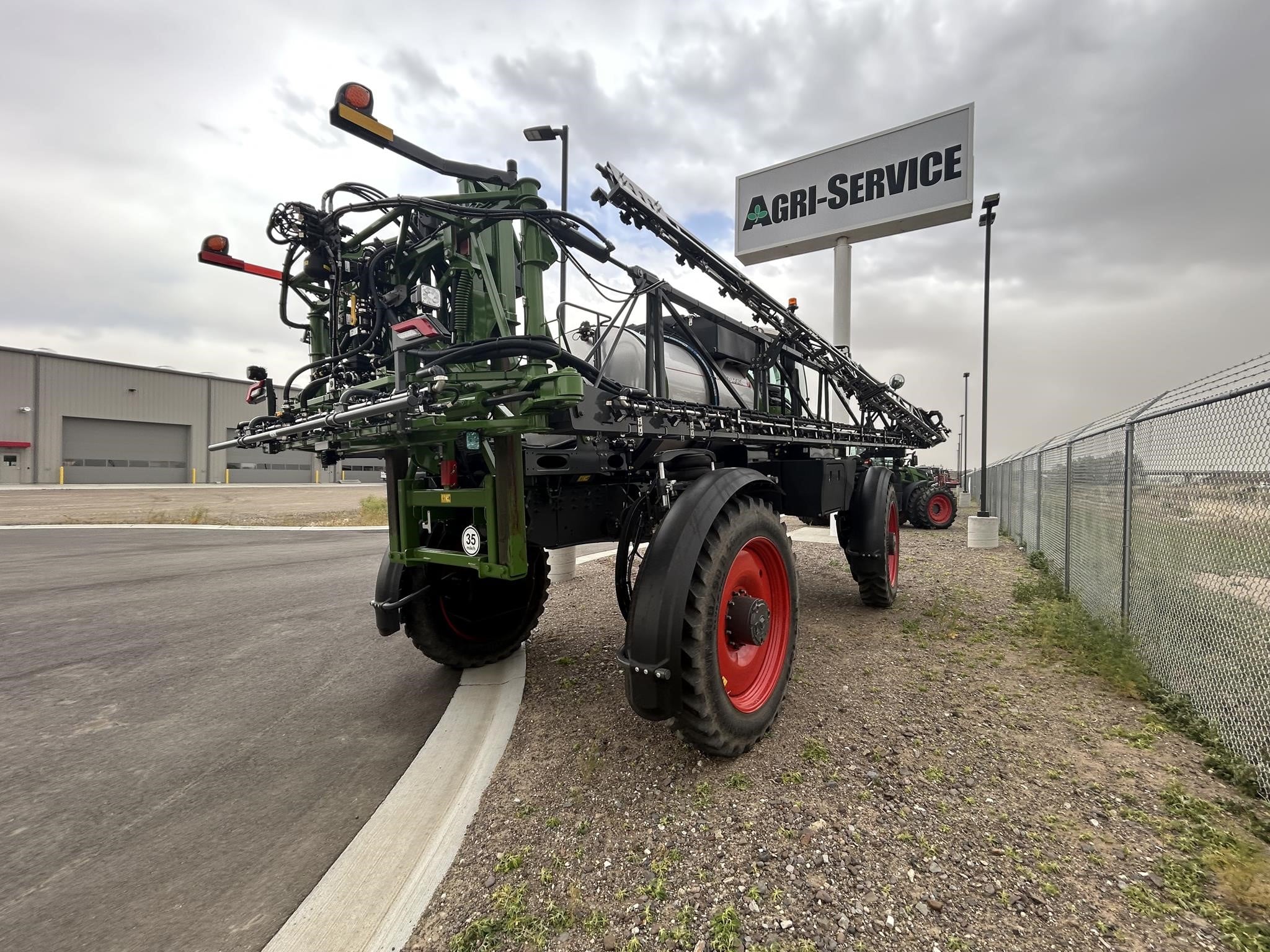 2026 Fendt RG934