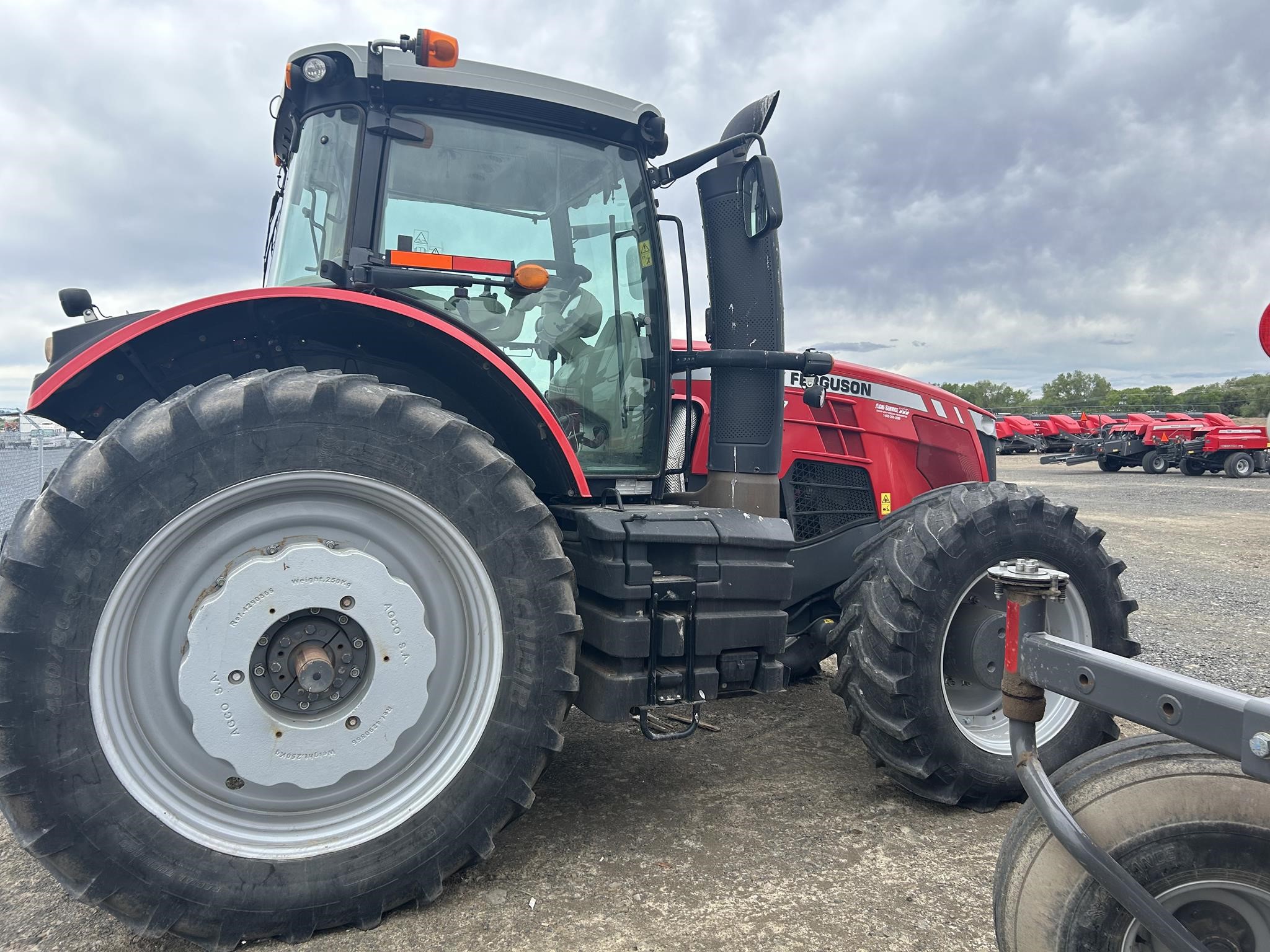 2015 Massey Ferguson 8727