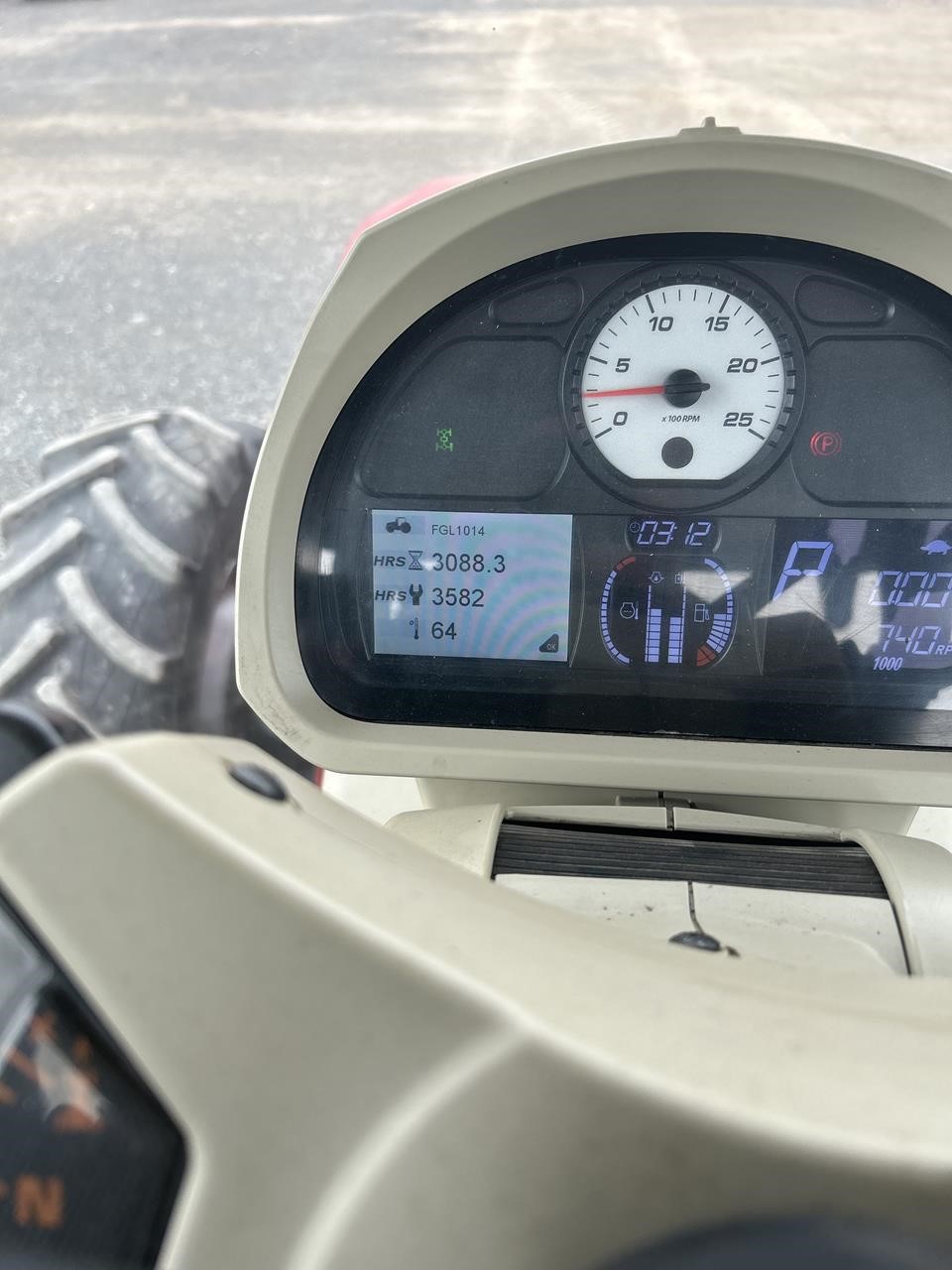 2015 Massey Ferguson 8727