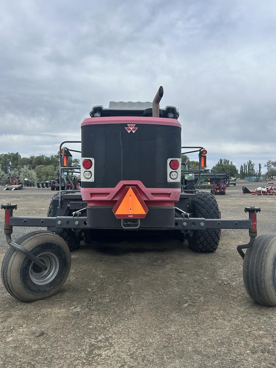 2015 Massey Ferguson WR9870
