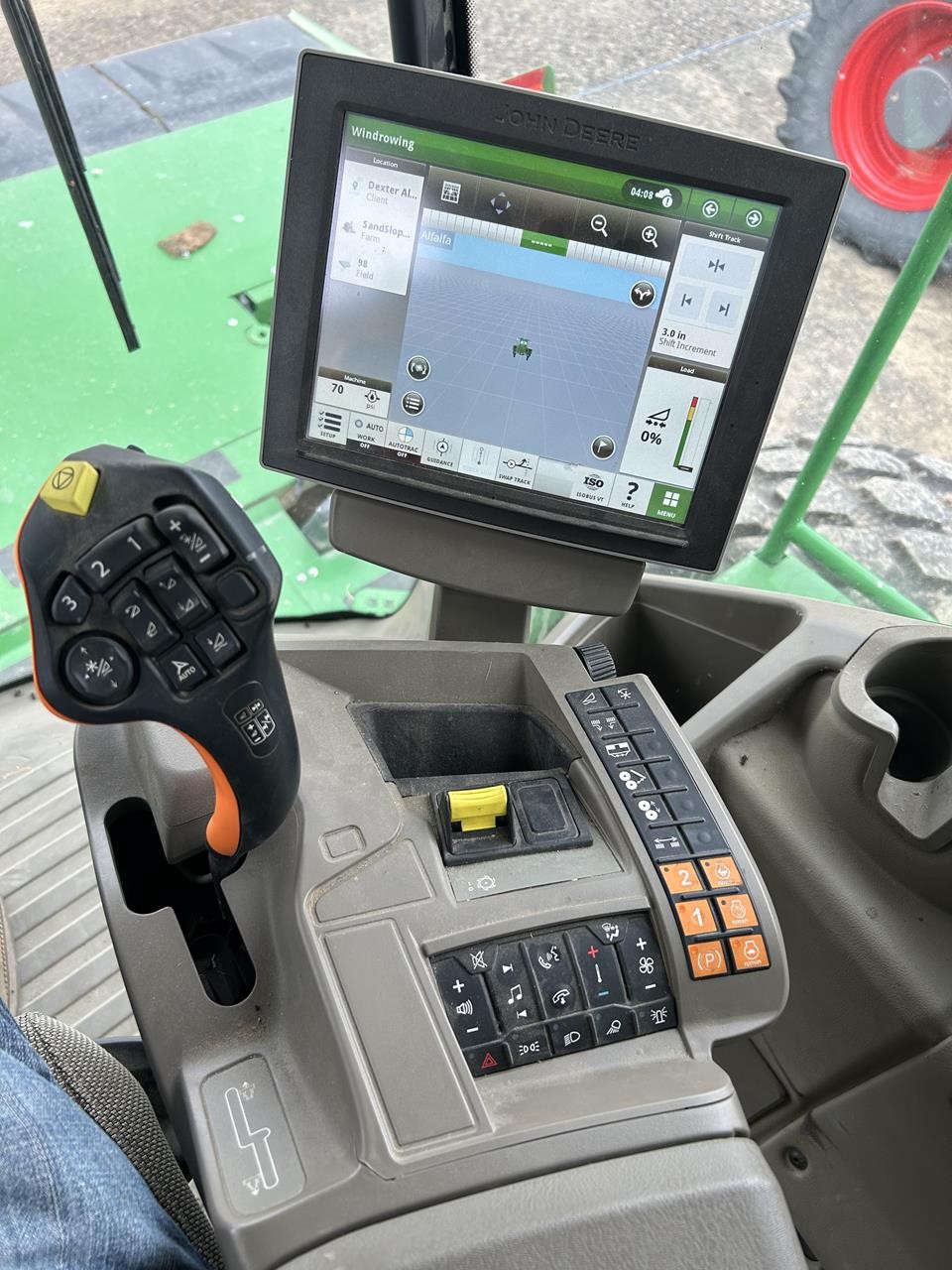 2023 John Deere W260R