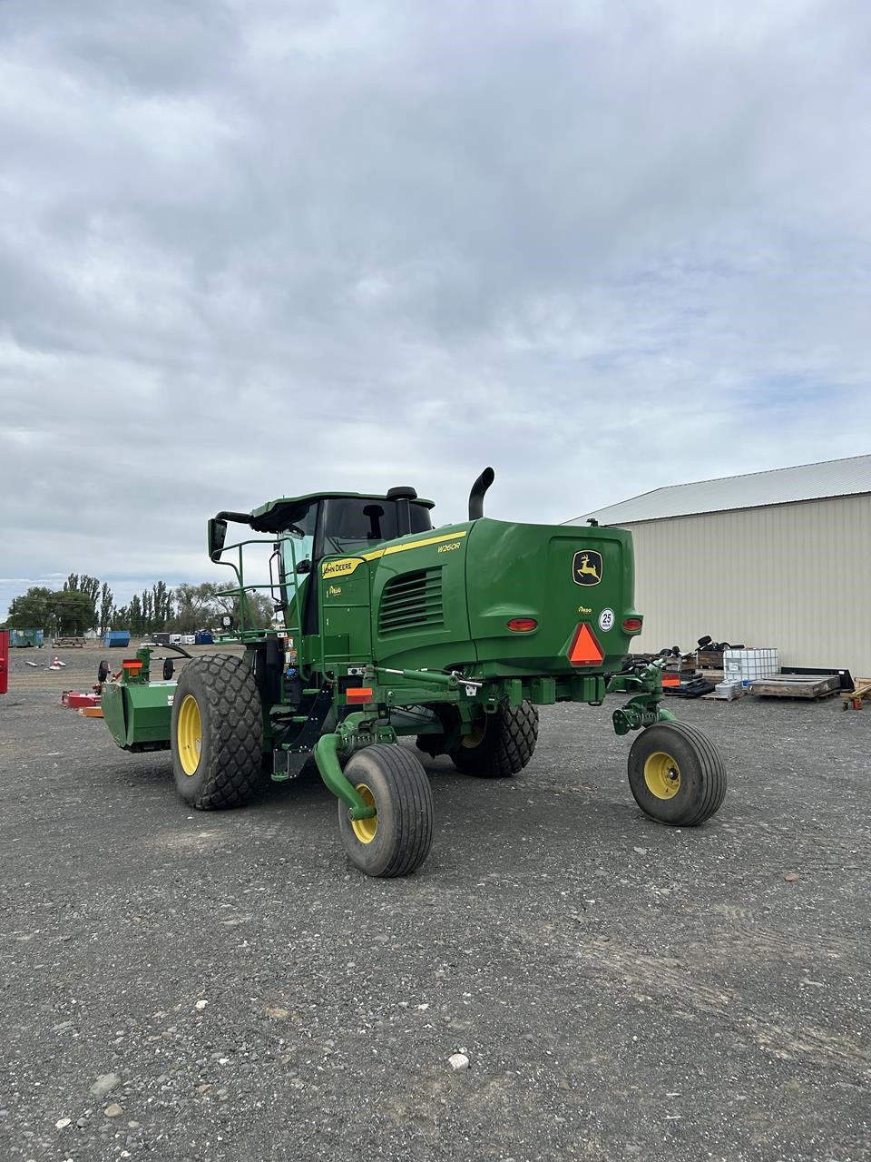 2023 John Deere W260R