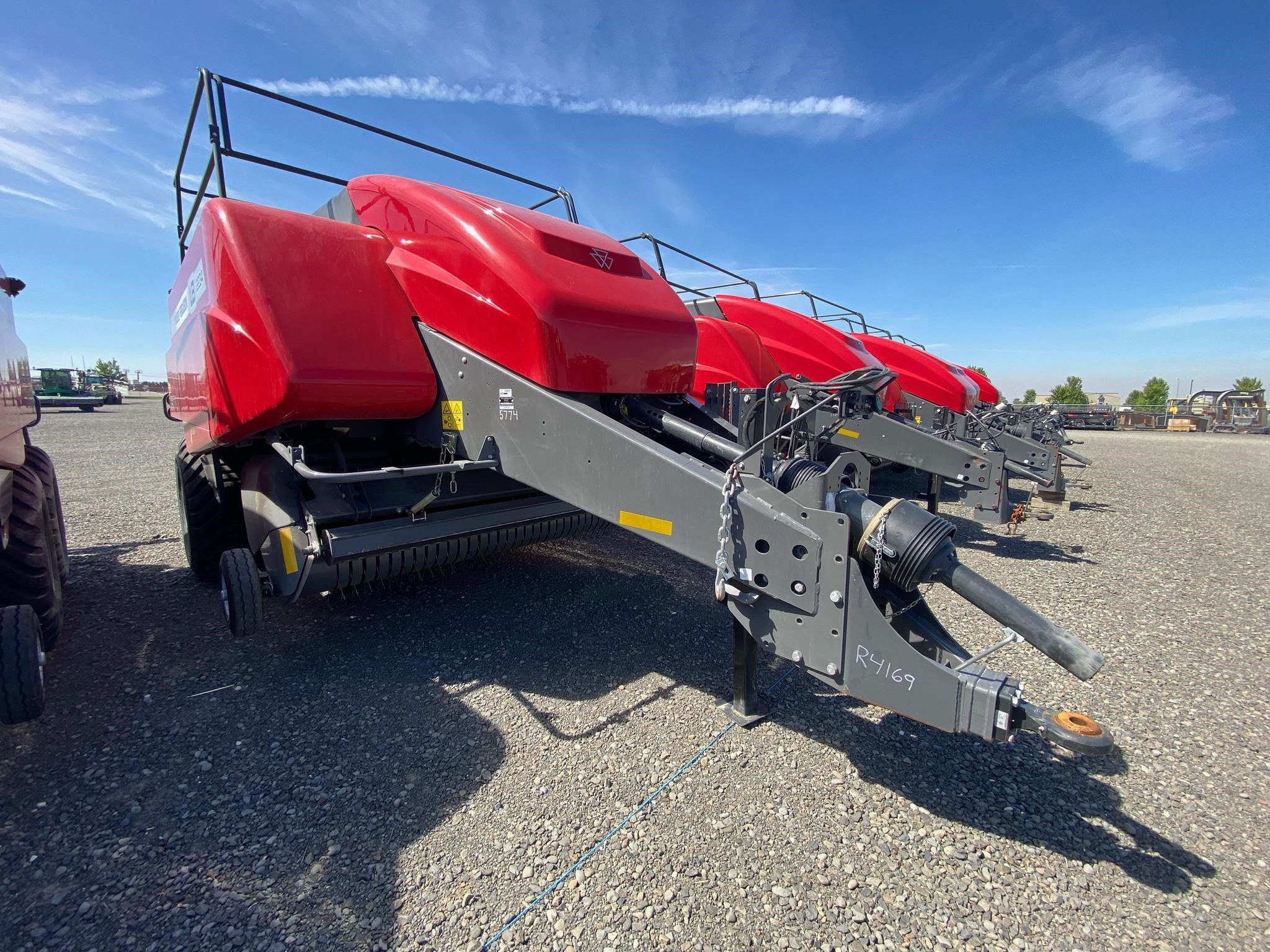 2024 Massey Ferguson LB2234