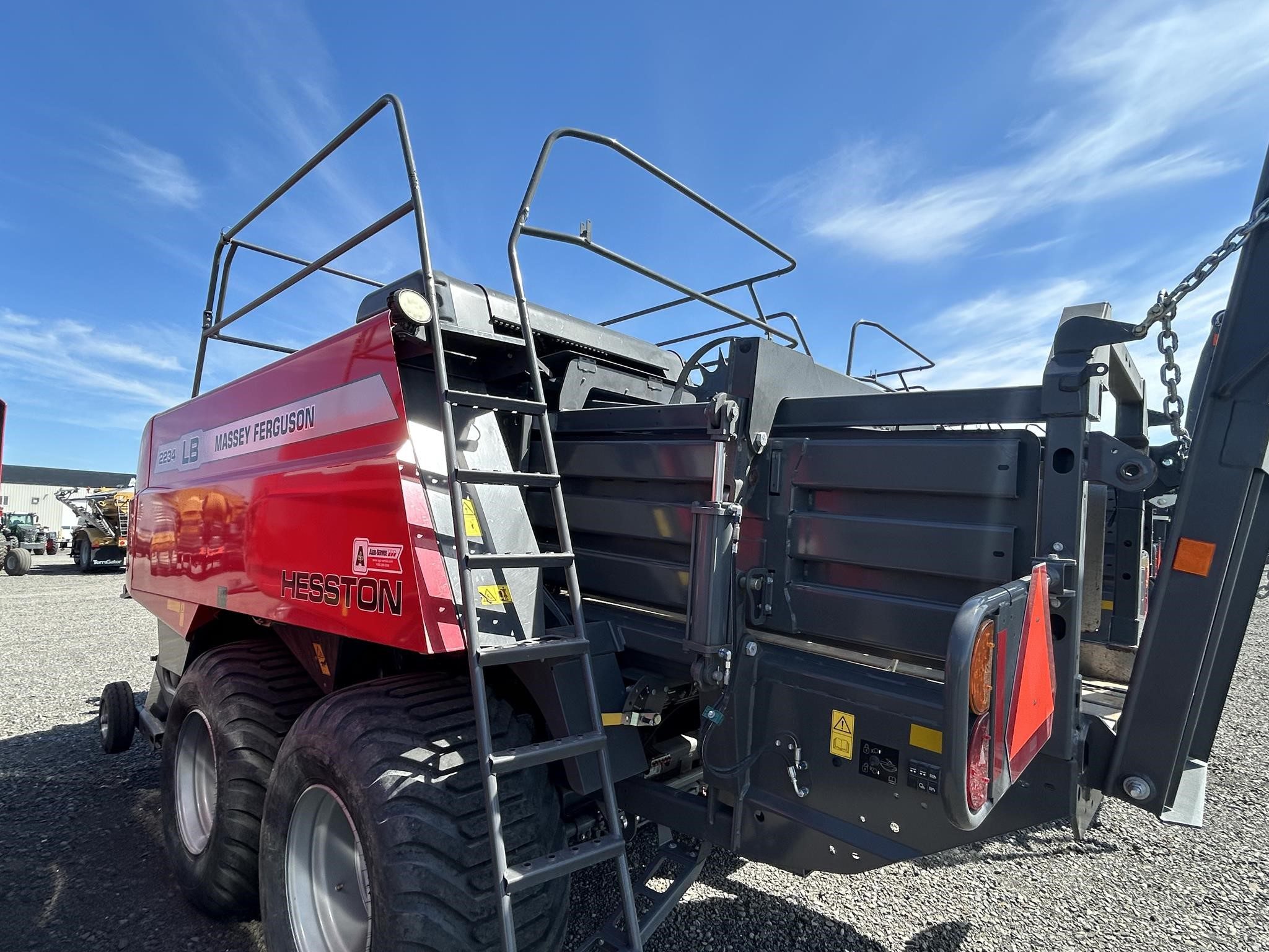 2024 Massey Ferguson LB2234