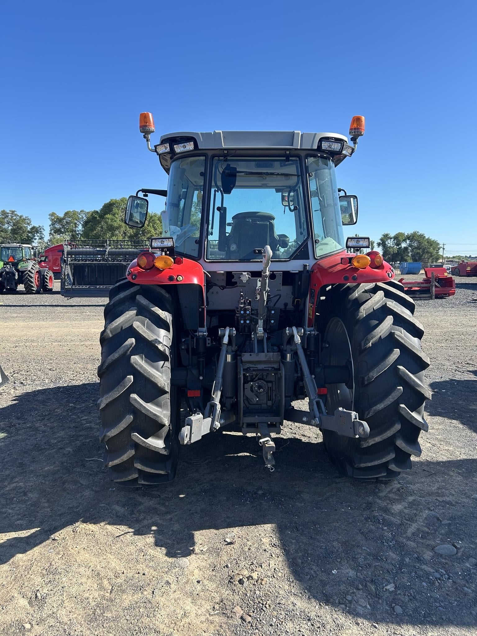 2023 Massey Ferguson 5S.115