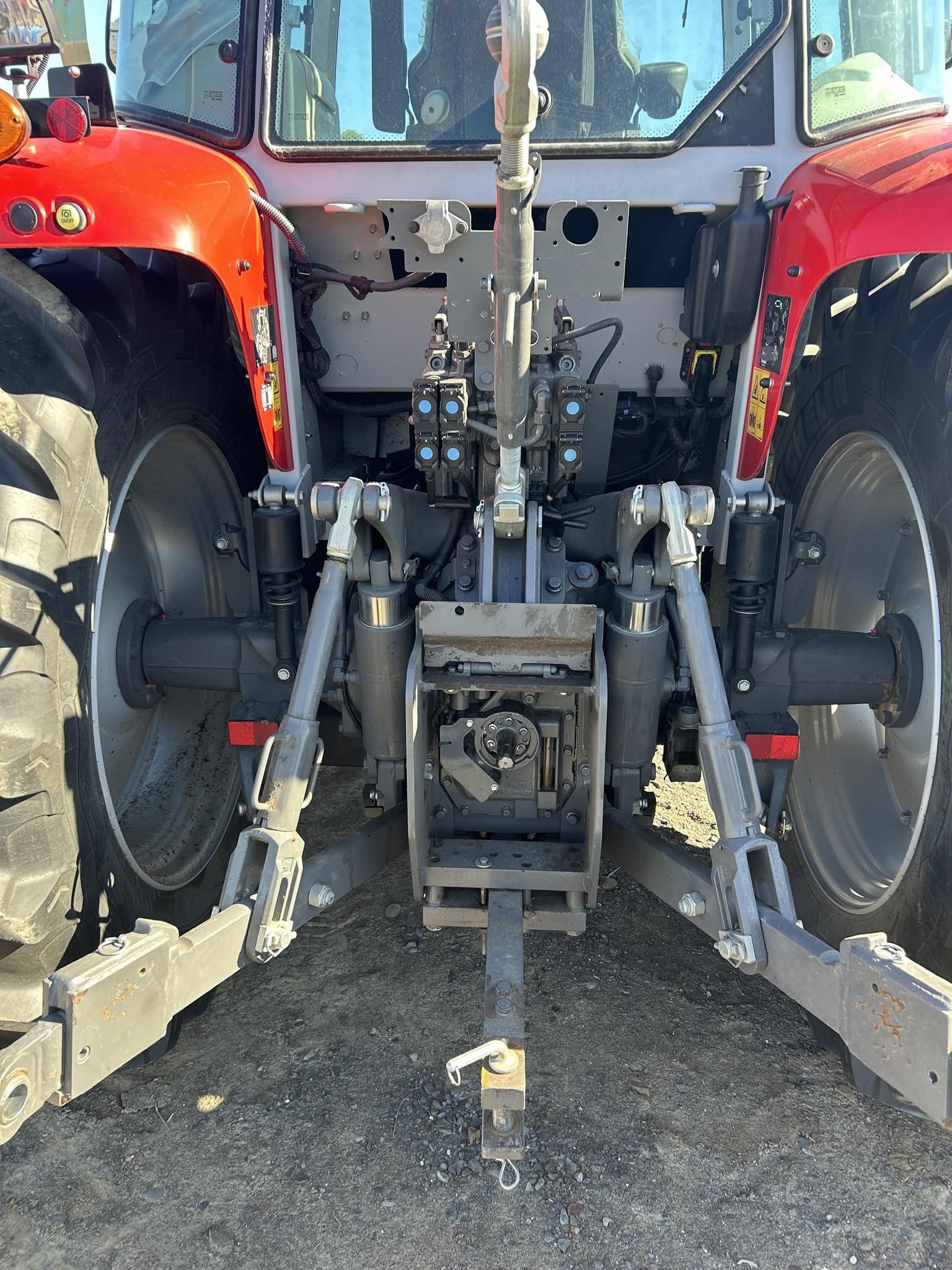 2023 Massey Ferguson 5S.115