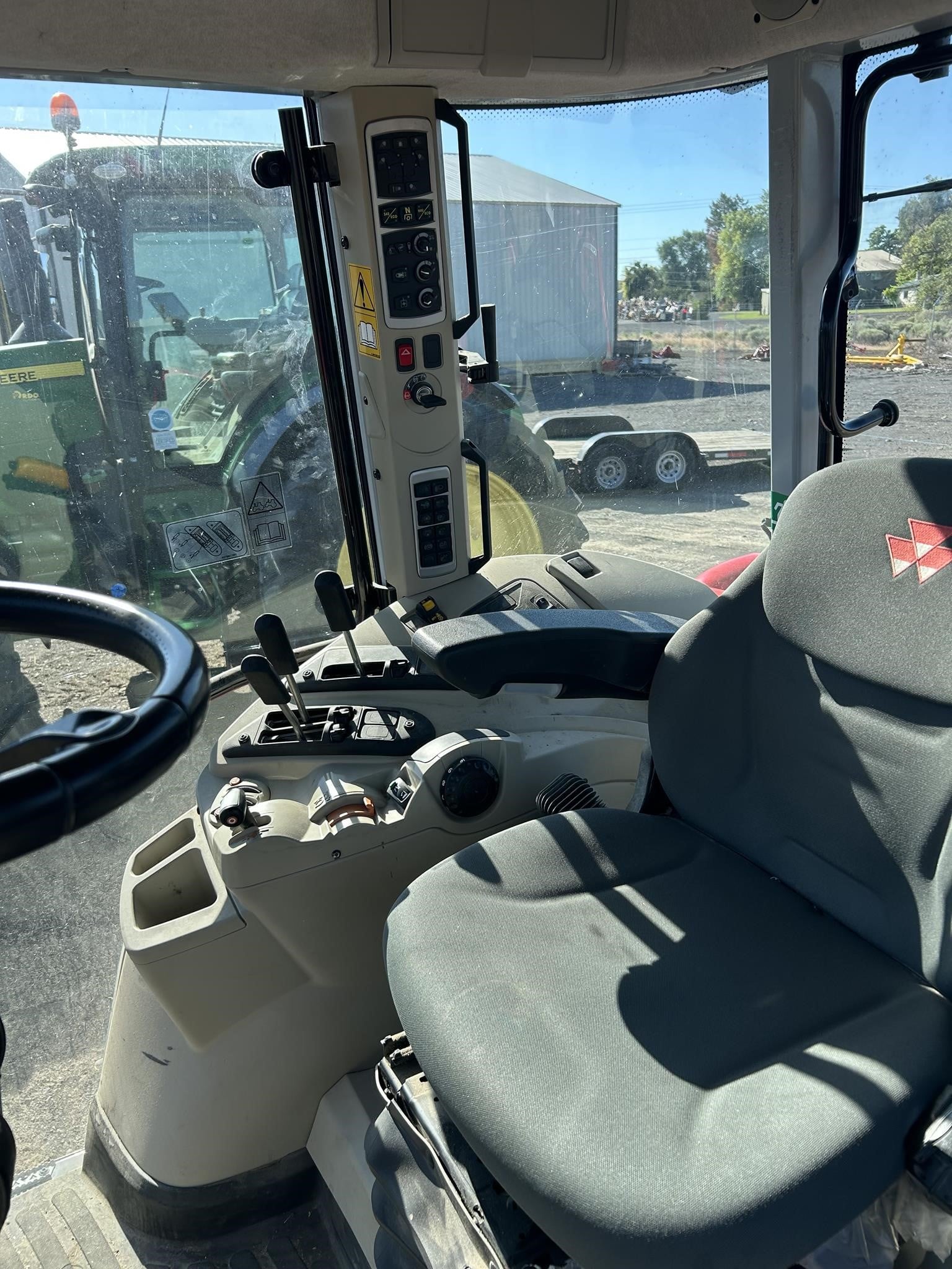 2023 Massey Ferguson 5S.115