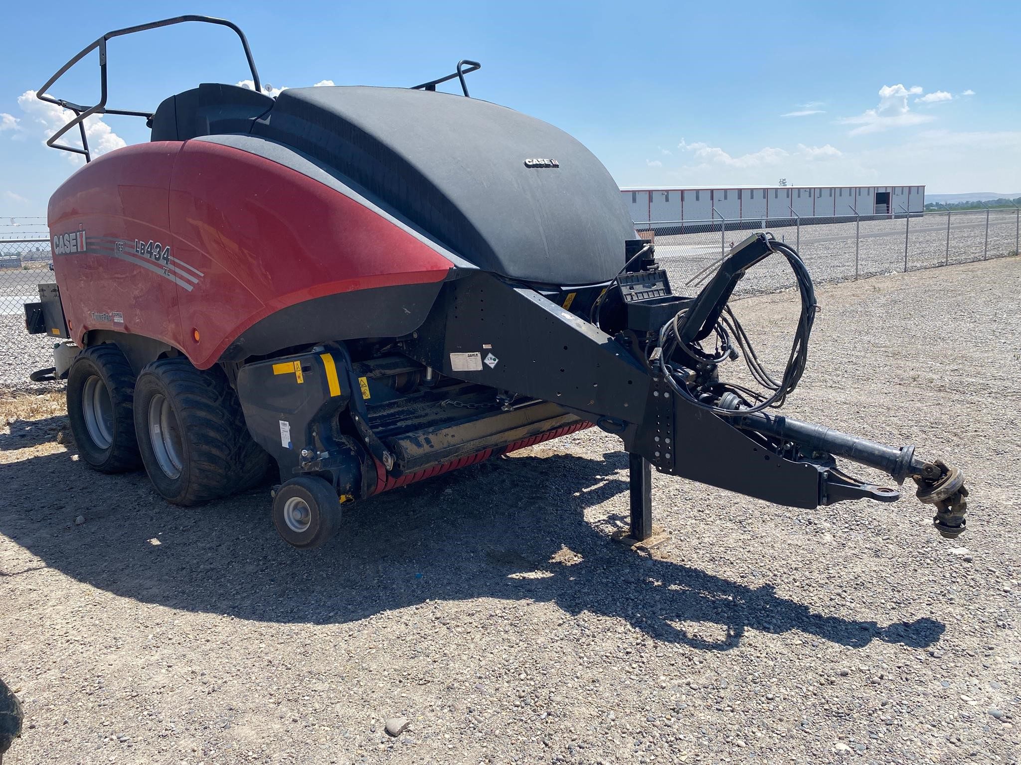 2021 Case Ih LB434XL