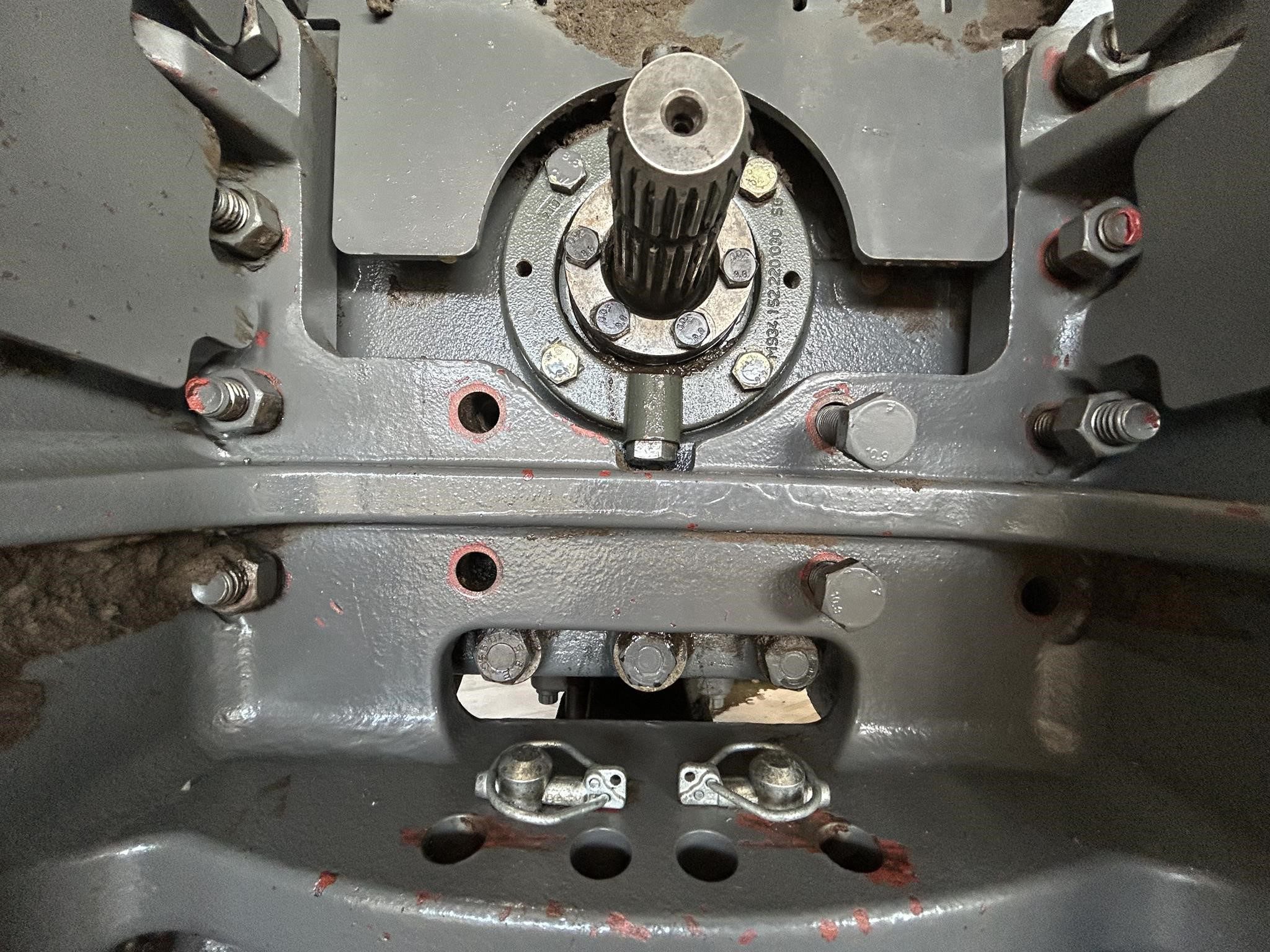 2012 Massey Ferguson 8690